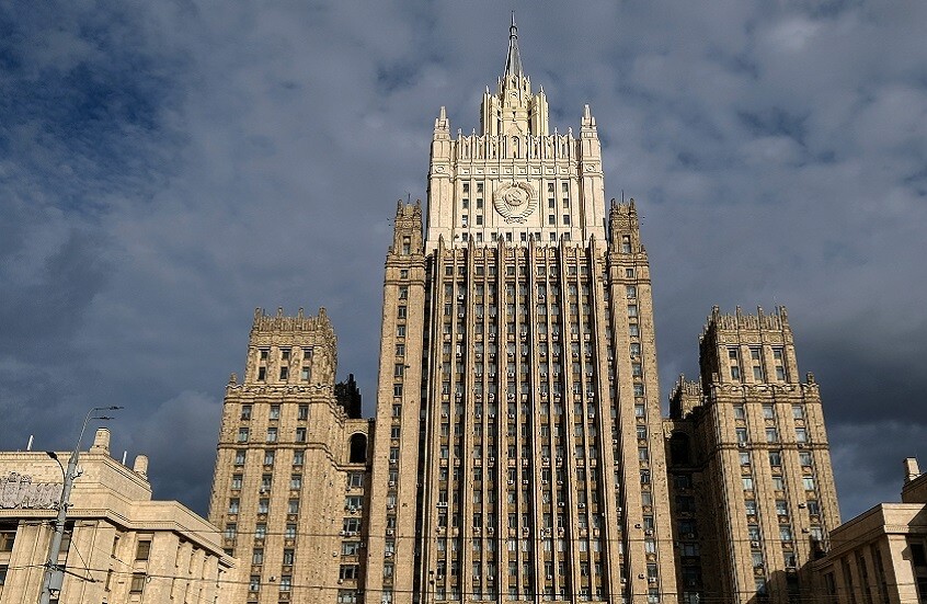 بعد الاستهداف الأمريكي الإسرائيلي لمنشأة نطنز.. موسكو تندد وتحذر من عواقبه