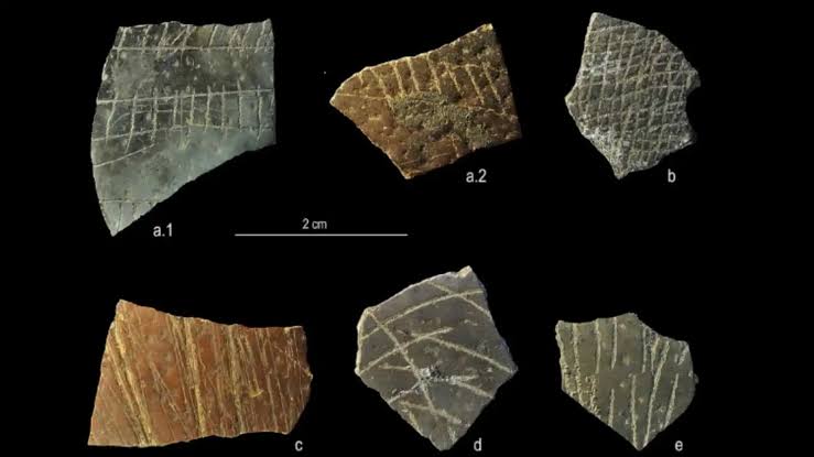 ما سر نقوش بيض النعام المكتشفة في إفريقيا؟