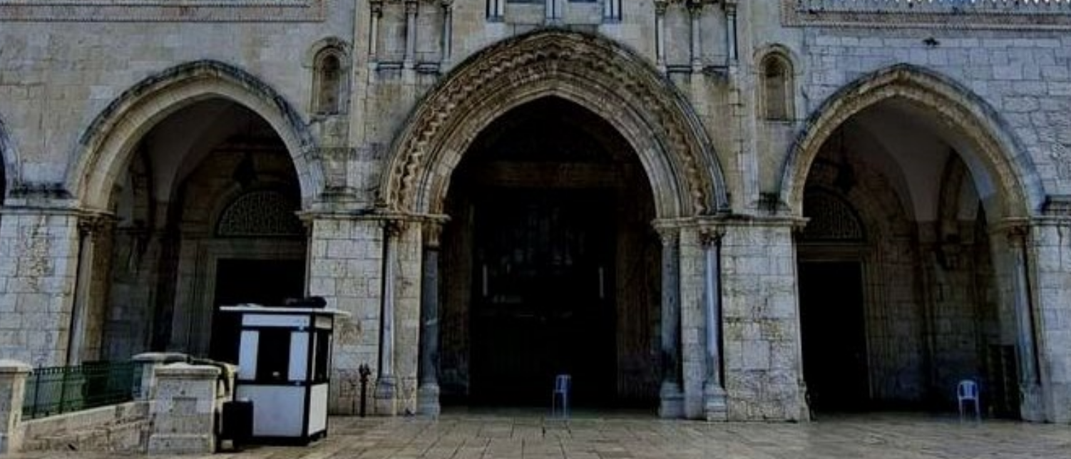 الاحتلال يواصل إغلاق المسجد الأقصى لليوم الـ25