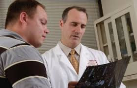 خطر خفي يهدد خصوبة الرجل