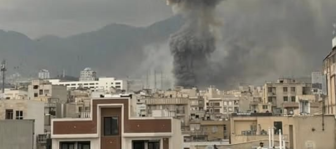 انفجارات تهز طهران وأصفهان.. واعتراض صواريخ بتل أبيب