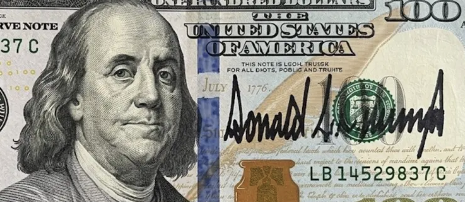 لأول مرة في تاريخ أميركا.. 100 دولار عليها توقيع ترامب