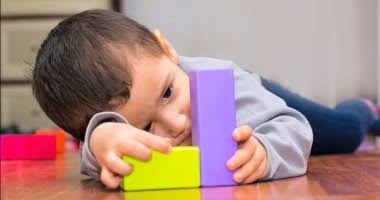 من الطفولة إلى الذهان.. نتائج تكشف مسارًا غير طبيعي في الدماغ