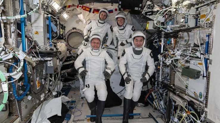 ناسا تنفذ أول إجلاء طبي من محطة الفضاء الدولية