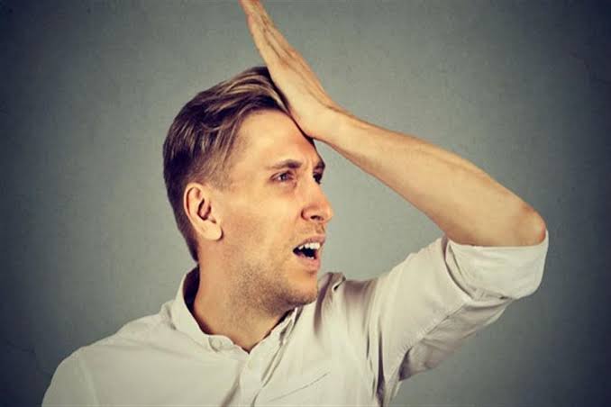 النسيان لدى الشباب.. نمط حياة لا خرف