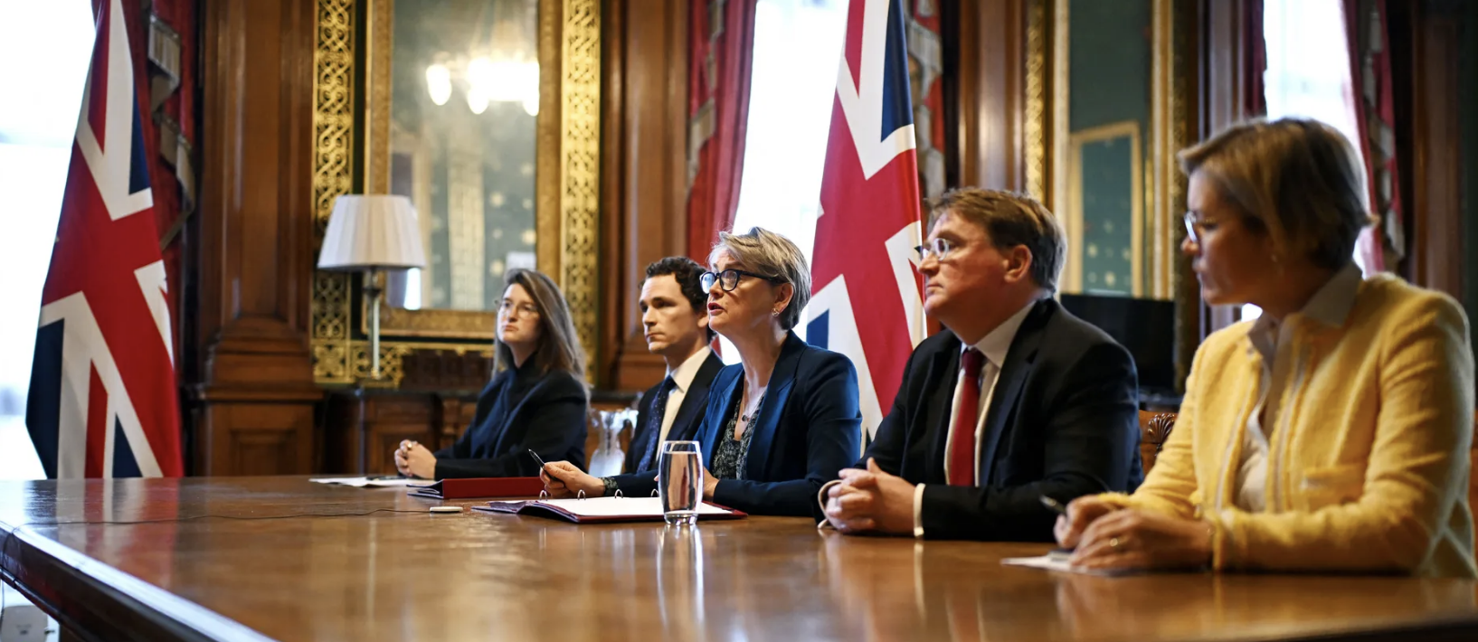 بريطانيا: إيران تختطف مضيق هرمز لابتزاز الاقتصاد العالمي