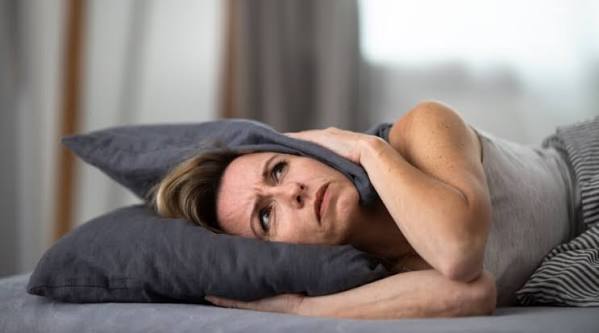 كيف تتعامل مع الأصوات الوهمية أثناء النوم؟