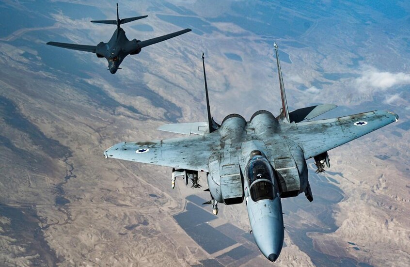 واشنطن تسحب صواريخها الشبحية من المحيط الهادئ وتحشدها للحرب على إيران