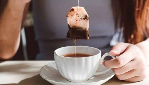 فوائد بيئية لإعادة استخدام أكياس الشاي