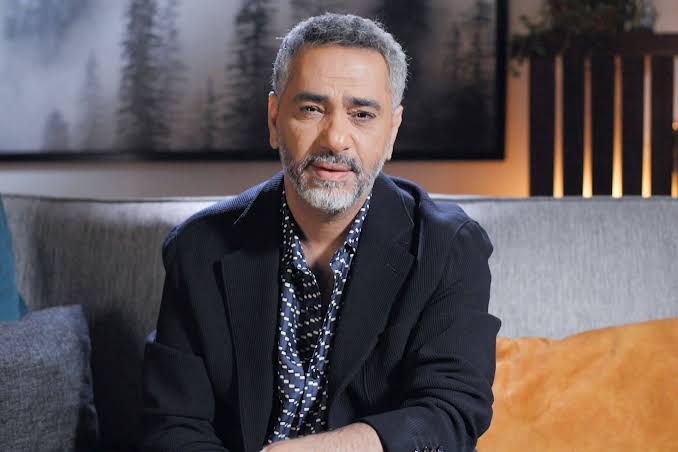 فضل شاكر ..يعيش حالة من التفاؤل بانتظار الحكم