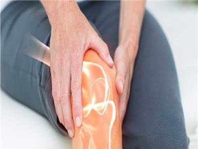 عادات يومية تدمّر مفاصلك بصمت