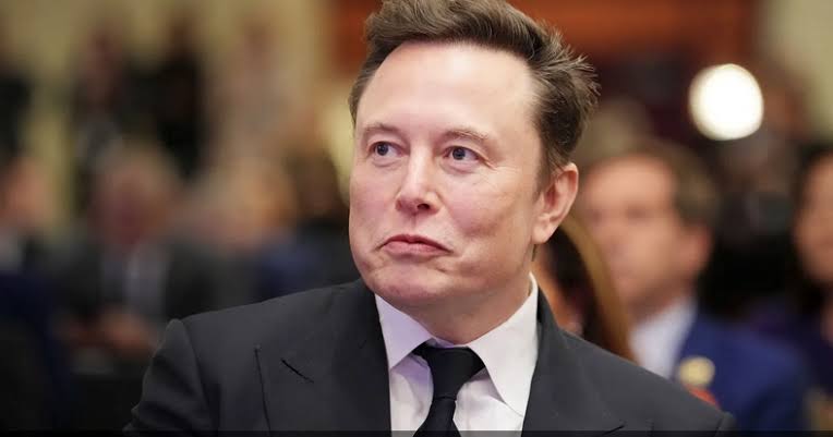 إيلون ماسك يهيمن على إطلاق الأقمار الصناعية