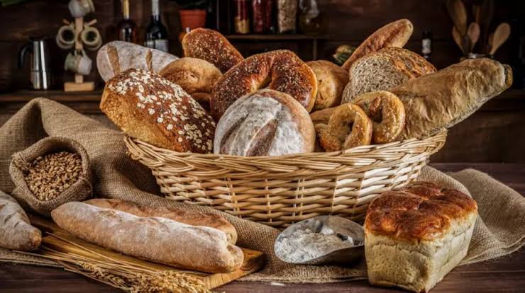 دراسة: الخبز قد يسبب زيادة الوزن دون سعرات
