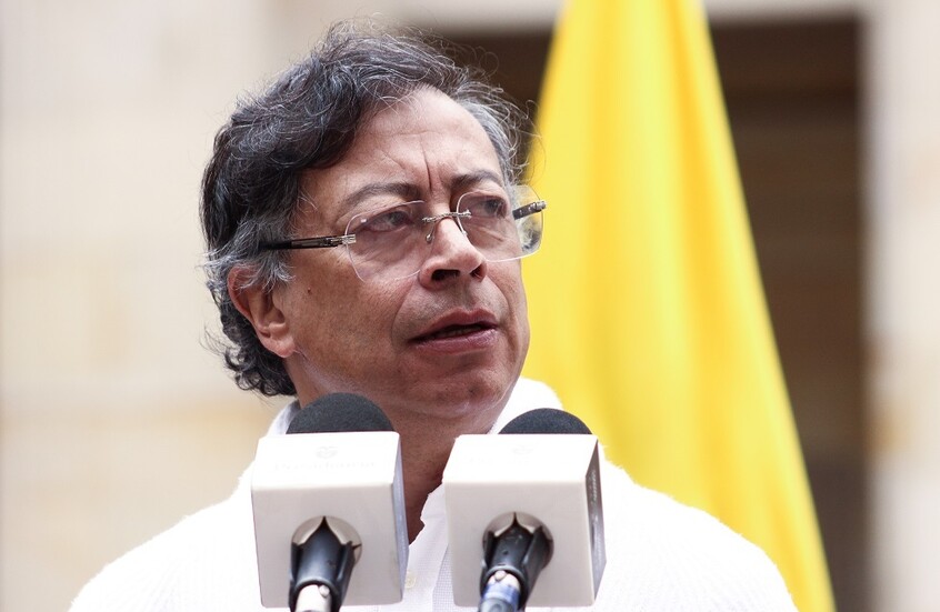 رئيس كولومبيا يعتزم مقاضاة نظيره الإكوادوري بتهمة التشهير