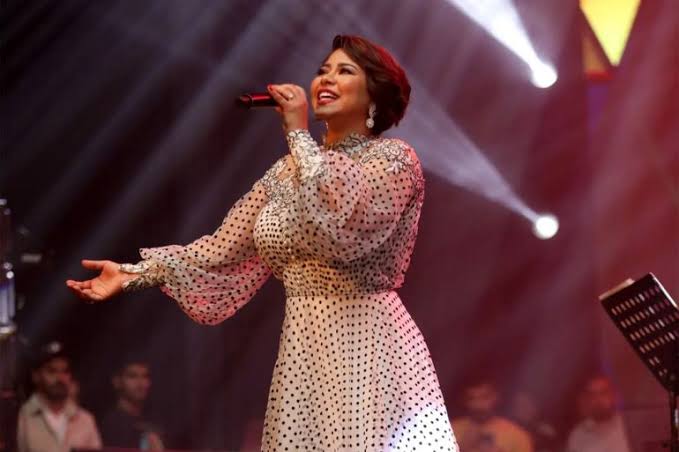 شيرين عبد الوهاب تعود رسمياً