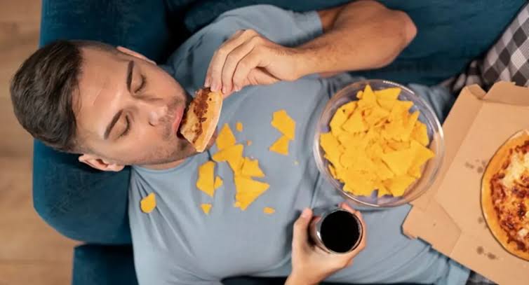 إدمان الطعام.. سلوك قهري خطير