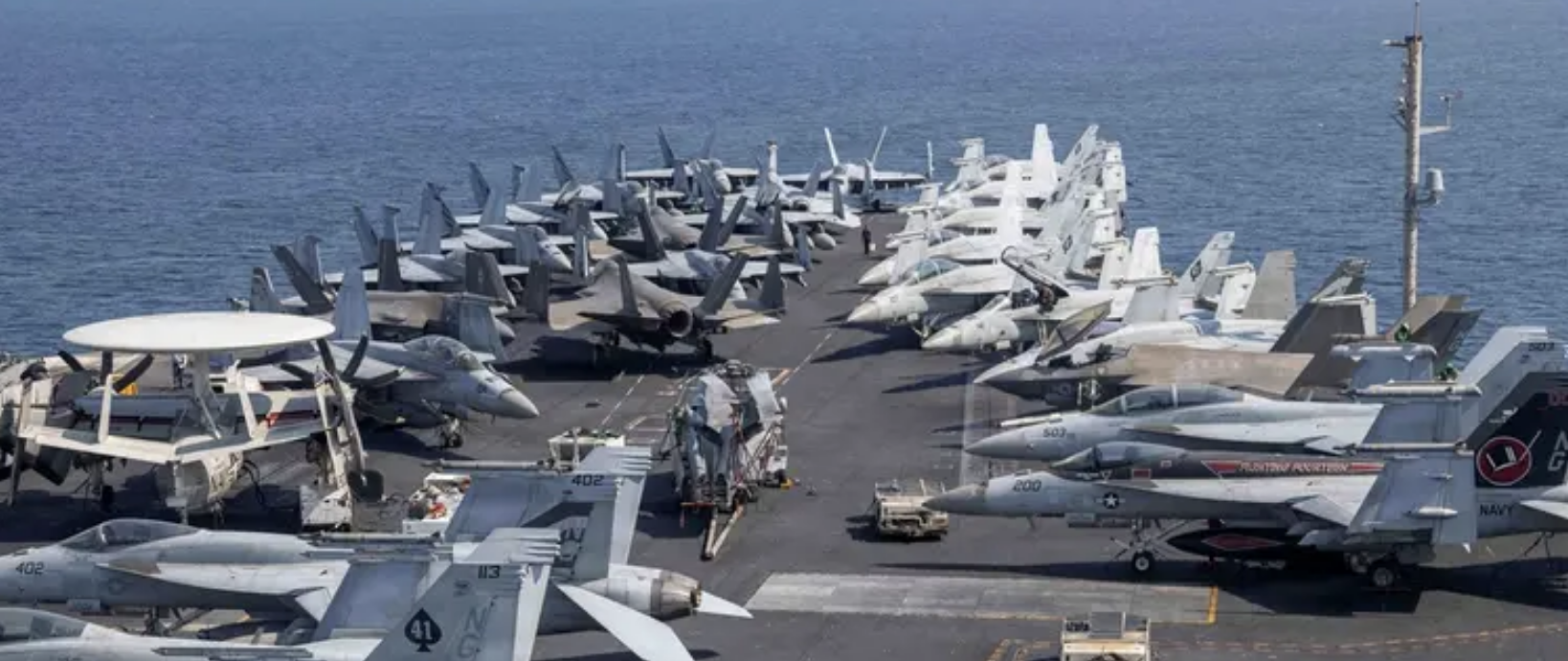 12 ألف بيضة يومياً.. رقم صادم لما يتناوله الجنود على متن "لينكولن"