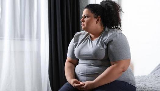 السمنة في العشرينات تهدد الصحة لاحقاً