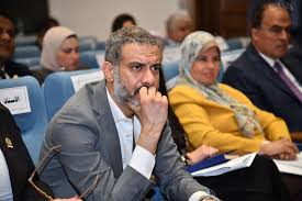 محمد فراج في البرلمان لمناقشة قضية أب ولكن