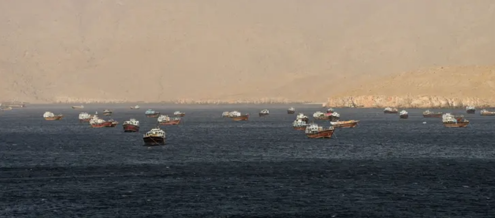 المجلس البحري يحذر: إزالة الألغام من هرمز ستستغرق أسابيع