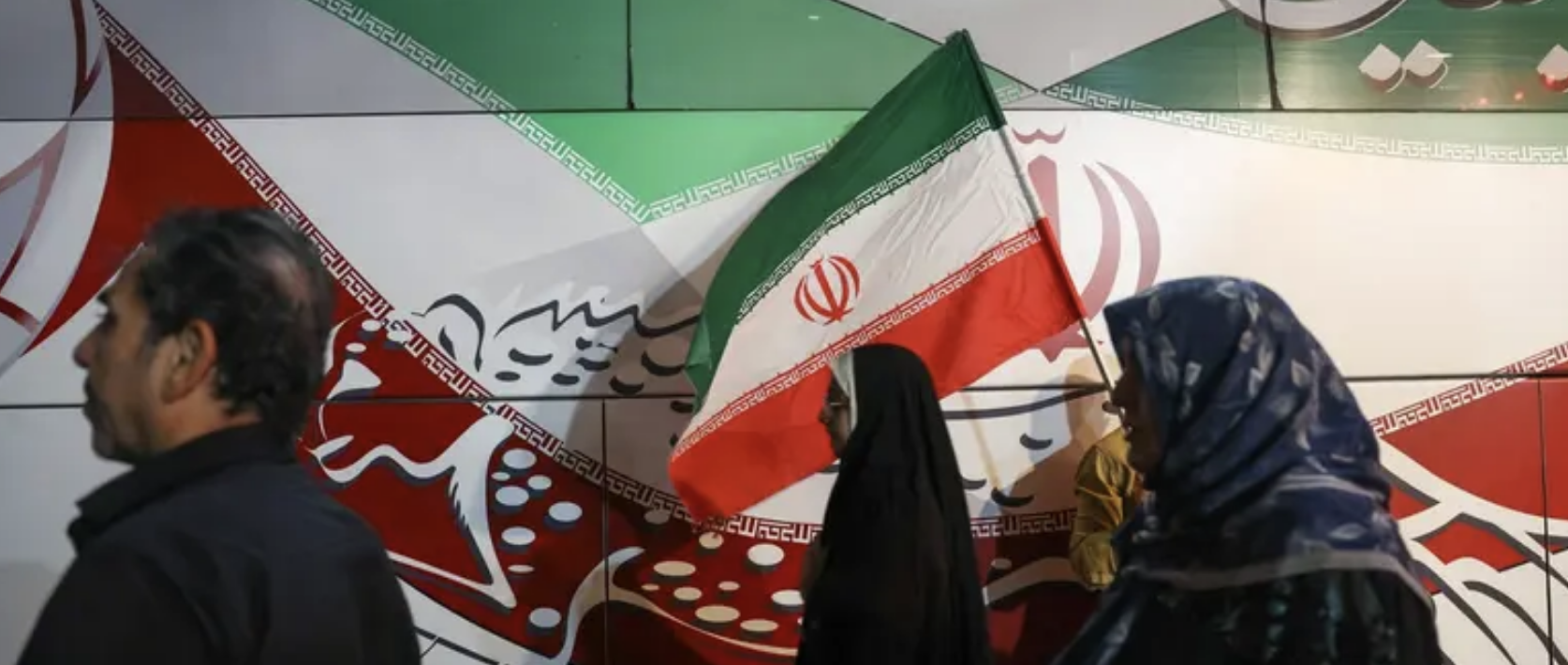 ترامب ربط الإفراج عن الأموال الإيرانية بتوقيع اتفاق أولاً