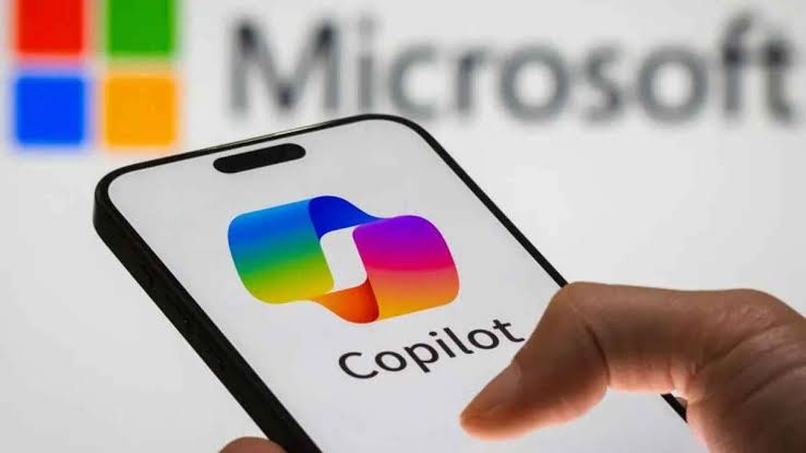 مايكروسوفت توسّع قدرات Copilot في أوتلوك