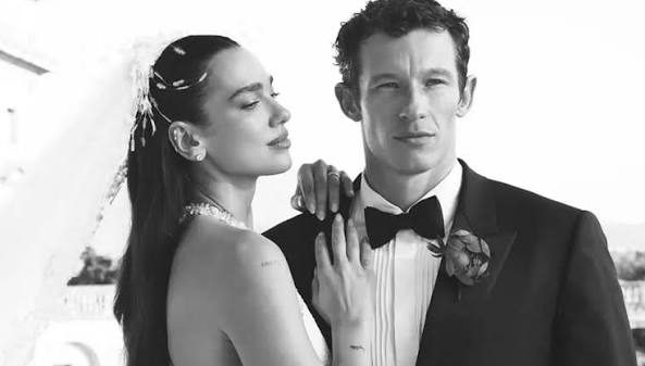 دوا ليبا تتألق بفستان زفاف رئيسي من شانيل