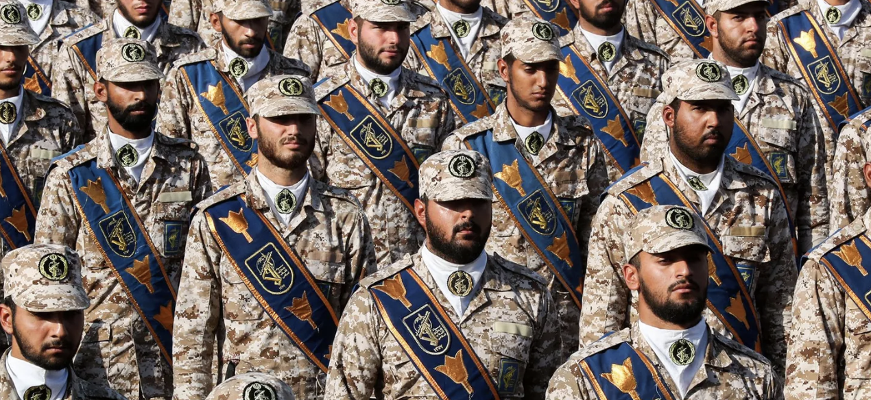 إصابة مقر قيادة لبحرية الحرس الثوري الإيراني بضربات أميركية