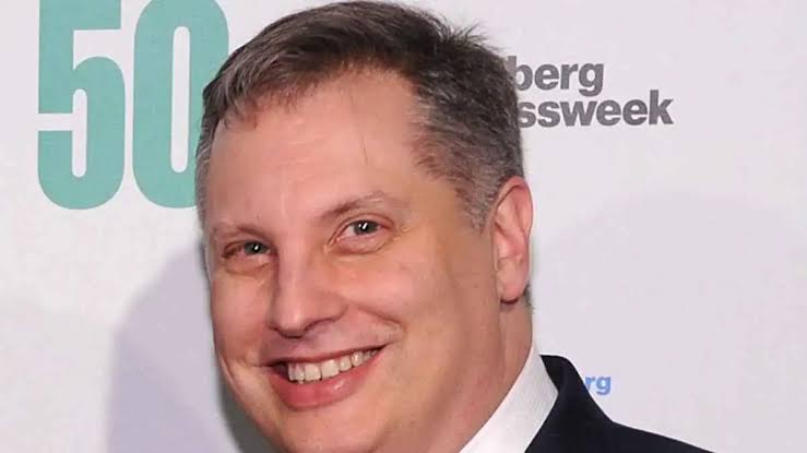 ثروات على طاولة الطلاق.. معركة مالية بين ملياردير وزوجته