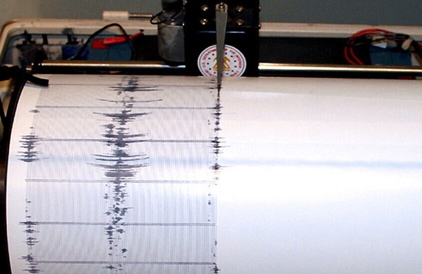 هزة أرضية بقوة 5.6 درجة شمال غرب الصين