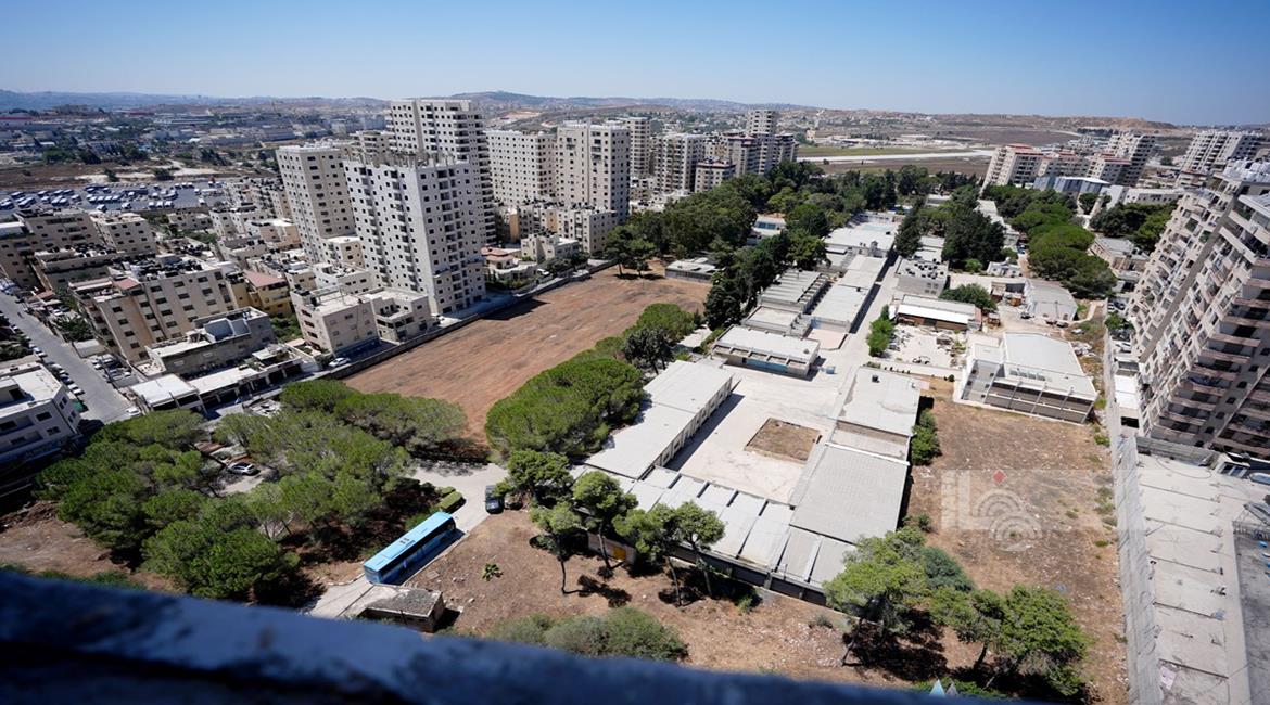 محافظة القدس: الاحتلال يواصل استيلاءه على معهد قلنديا بعد إخلائه