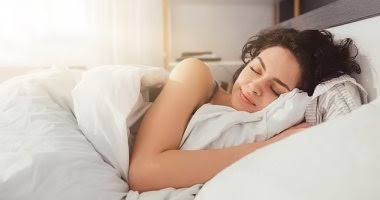 علامات تشير إلى أنك لا تحصل على نوم عميق