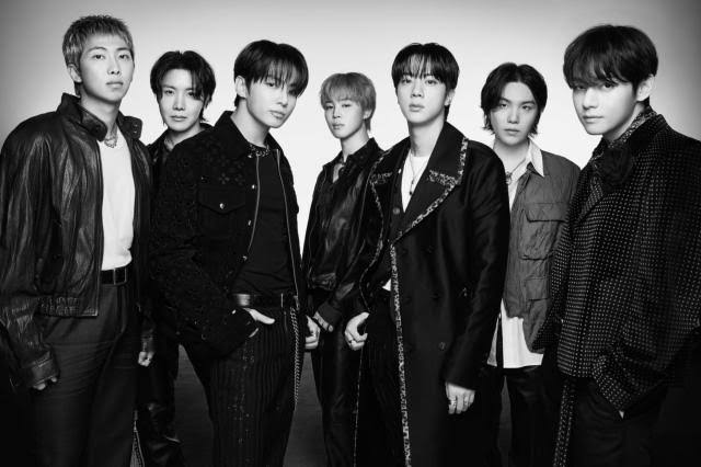 BTS تحطم الأرقام القياسية.. أول فرقة بوب تتجاوز مبيعات جولاتها 500 مليون دولار