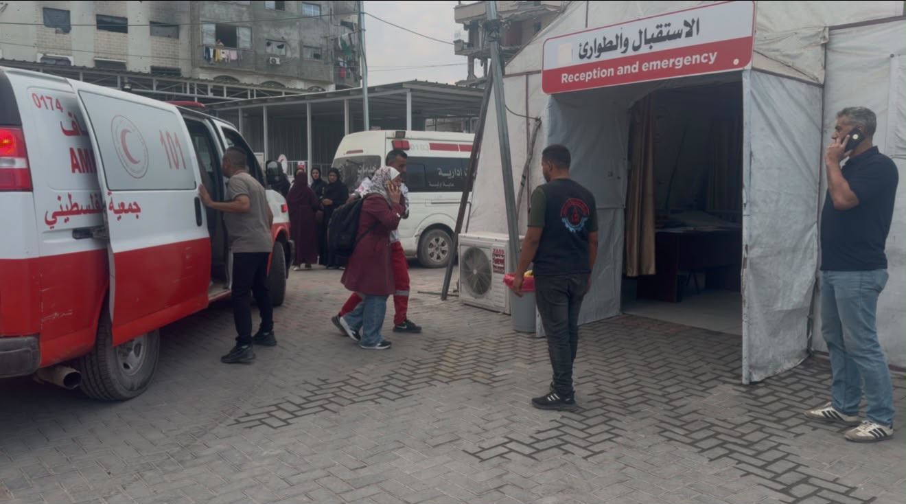 إصابة 8 مواطنين برصاص الاحتلال بينهم سيدة حامل في مدينتي غزة وخان يونس