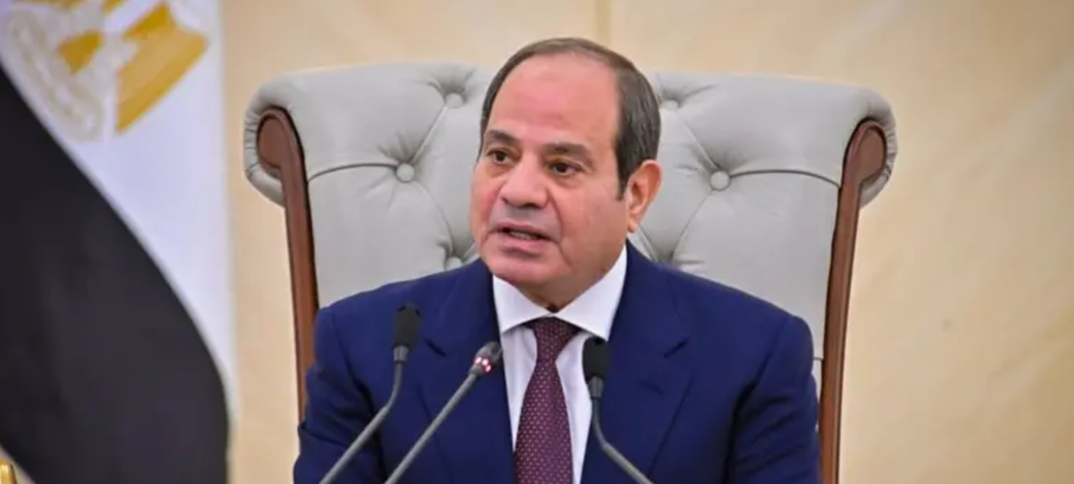 السيسي يطلب جلسة عاجلة للبرلمان لتفويضه في أي تدخل تطلبه السعودية